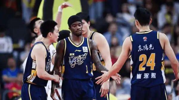 安卓APP-辽粤大戏，广东挨刀，山东偷笑