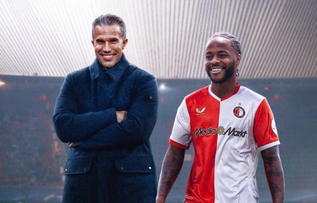 斯特林自由转会费耶诺德 不选热刺因他相信范佩西